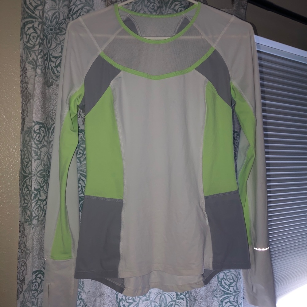 Lululemon trail bound long sleeve